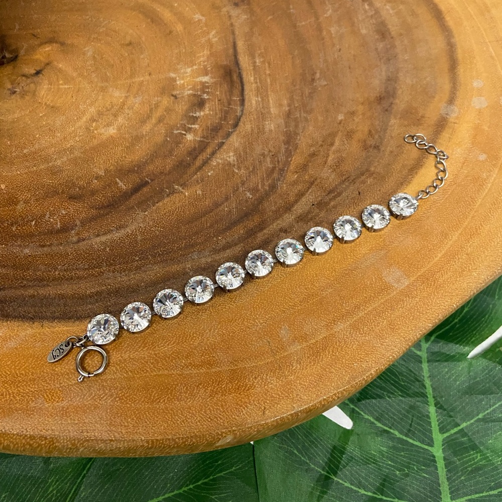 SCJ Savvy Cie Jewelry Rhinestone Bling Bracelet